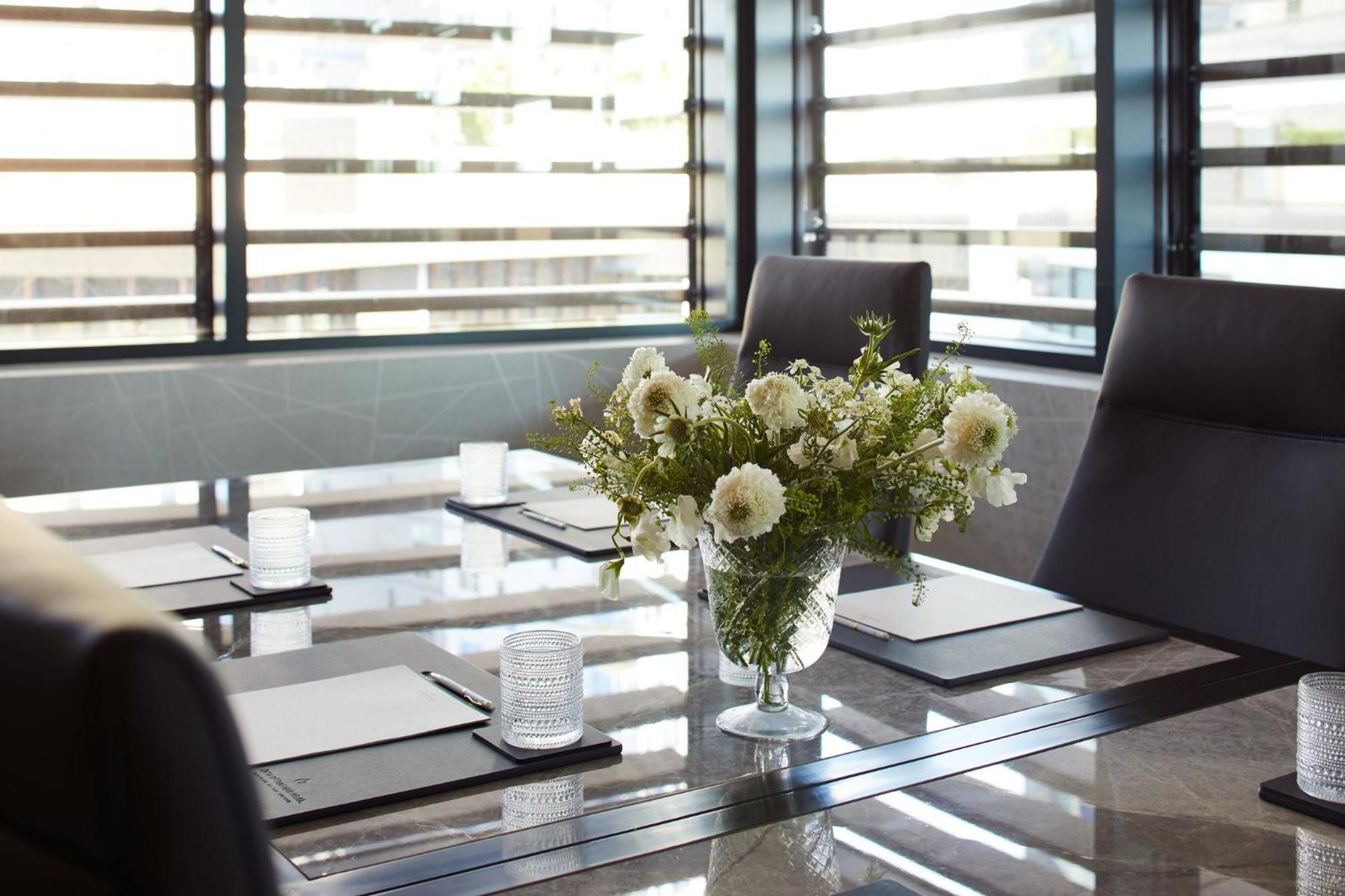 Intercontinental Seattle Bellevue, By Ihg Hotel ภายนอก รูปภาพ